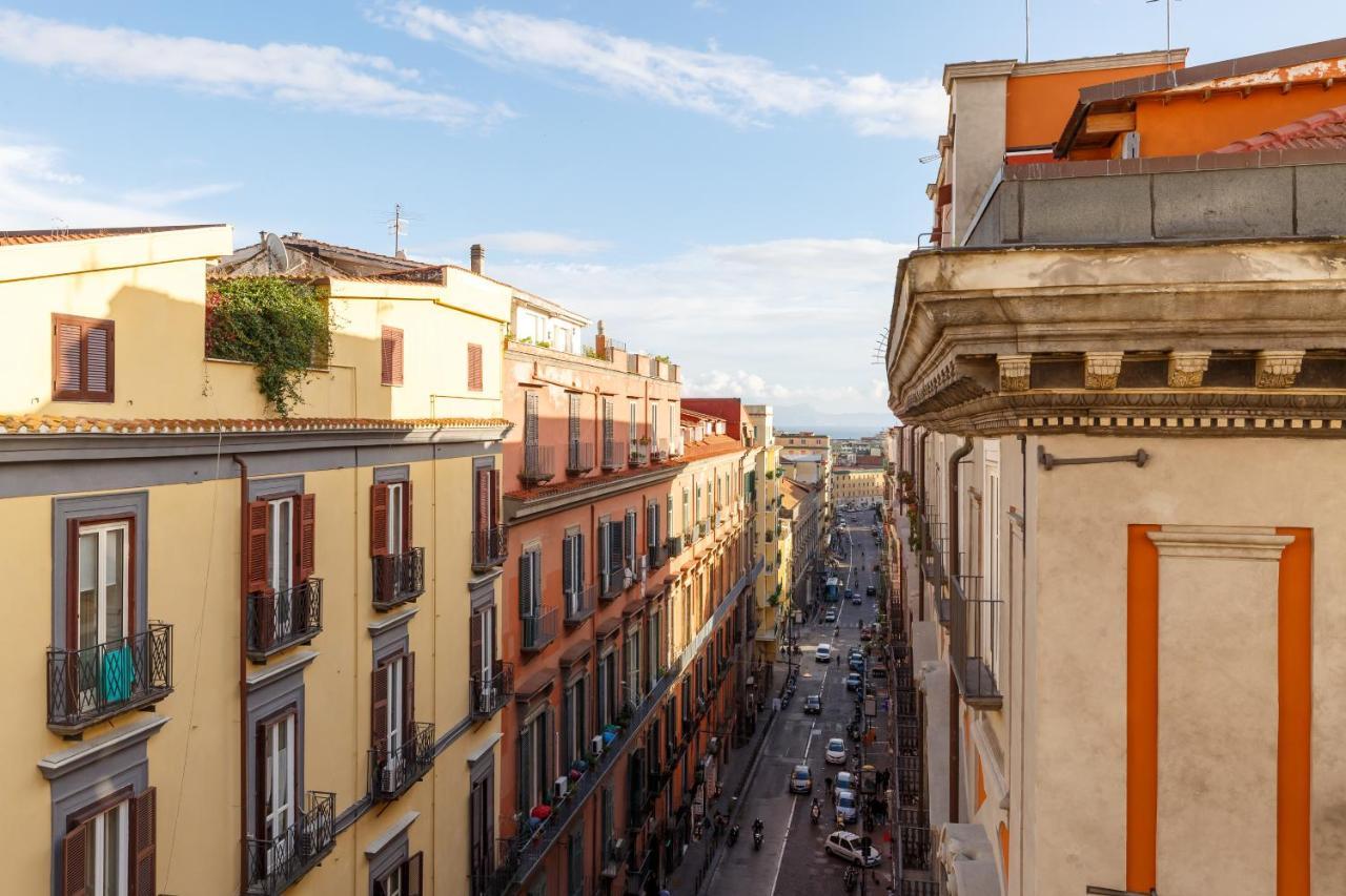 Dimora Doria D'Angri Bed & Breakfast Naples Exterior photo